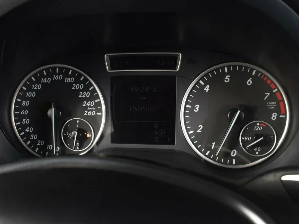 Mercedes-Benz A-Класс, III (W176) фото №11
