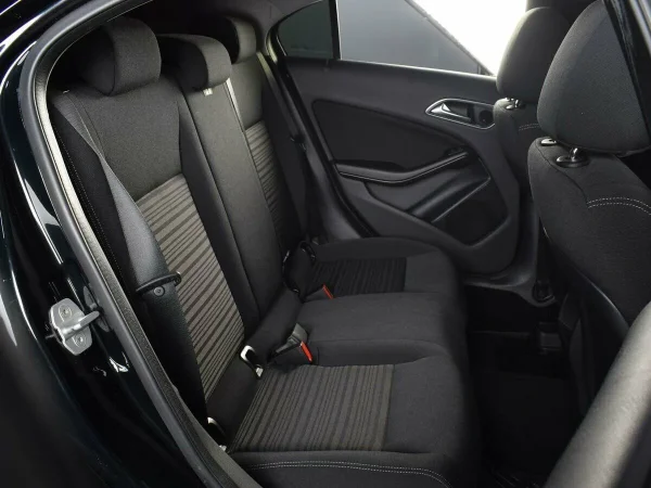 Mercedes-Benz A-Класс, III (W176) фото №12