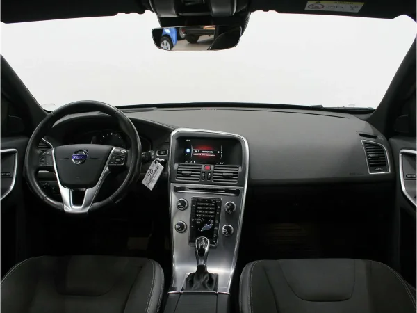 Volvo XC60, I Рестайлинг фото №10