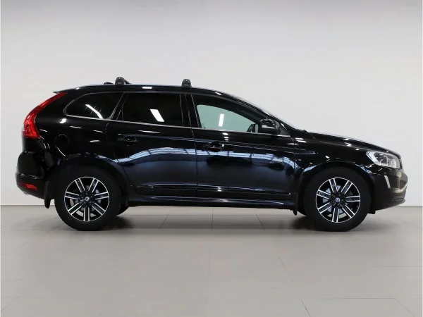 Volvo XC60, I Рестайлинг фото №3