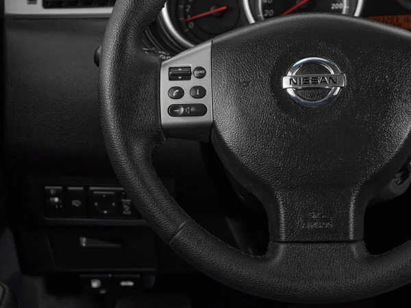 Nissan Tiida, I Рестайлинг фото №11