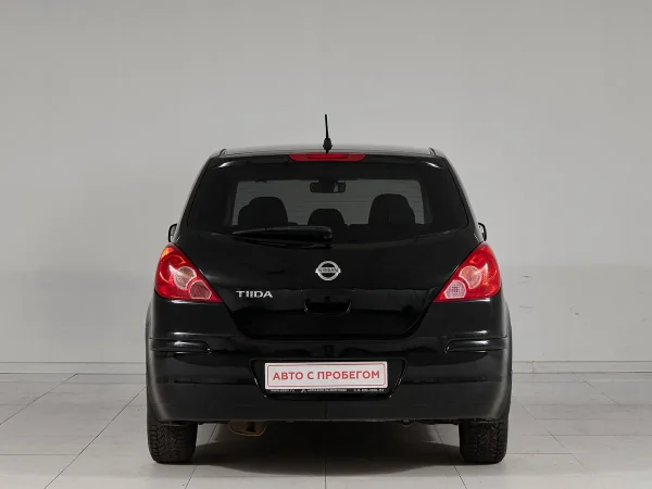 Nissan Tiida, I Рестайлинг фото №5