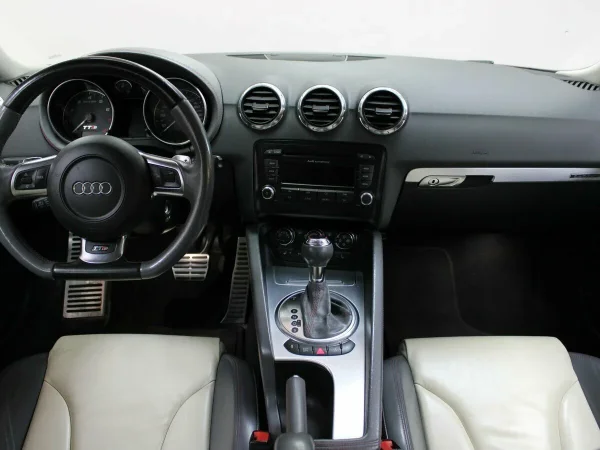 Audi TTS, II (8J) фото №10