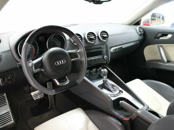 Audi TTS, II (8J) фото №12