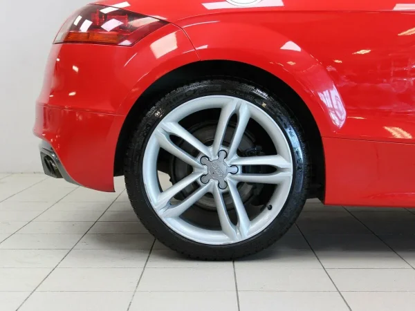 Audi TTS, II (8J) фото №9