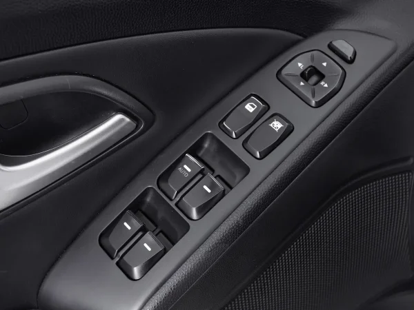 Hyundai ix35, I фото №11