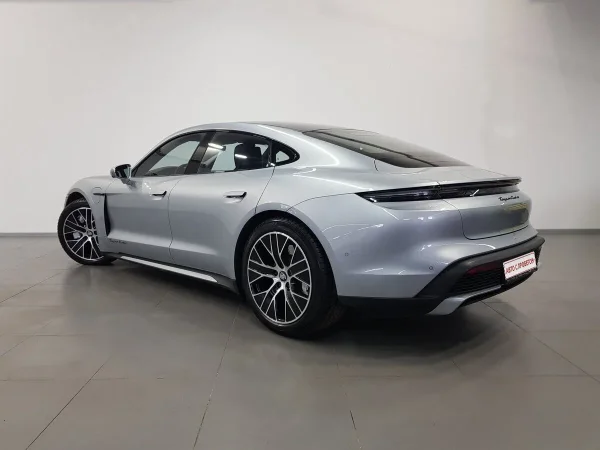 Porsche Taycan, I фото №4