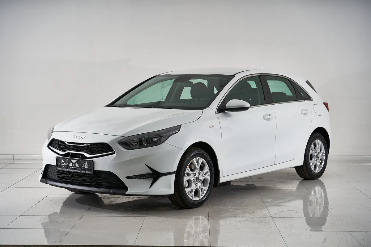 Kia Ceed, III Рестайлинг 2022  фото