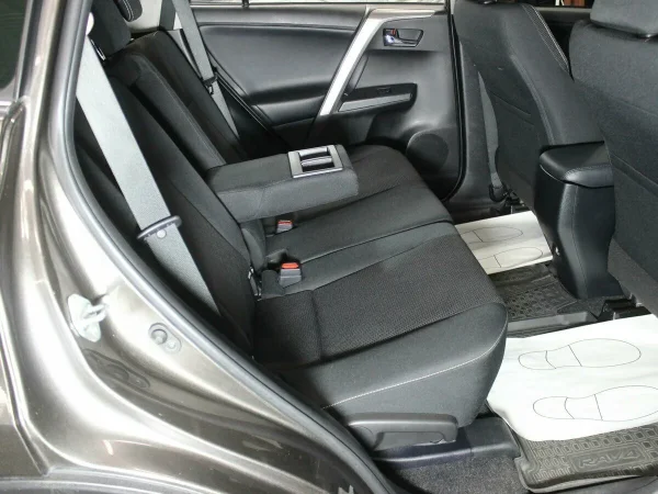 Toyota RAV4, IV (XA40) Рестайлинг фото №14