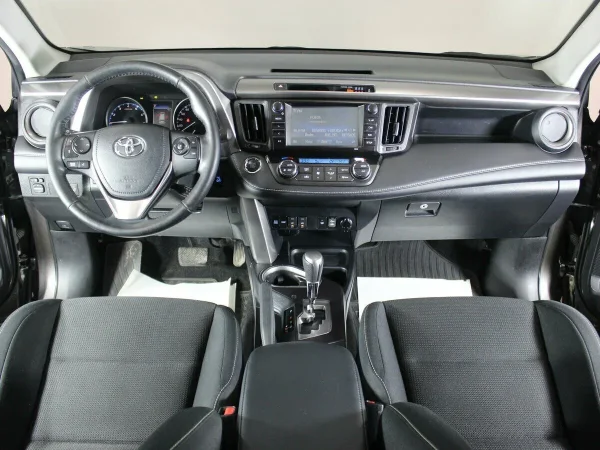 Toyota RAV4, IV (XA40) Рестайлинг фото №8
