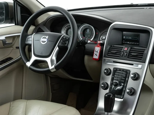 Volvo XC60, I фото №16