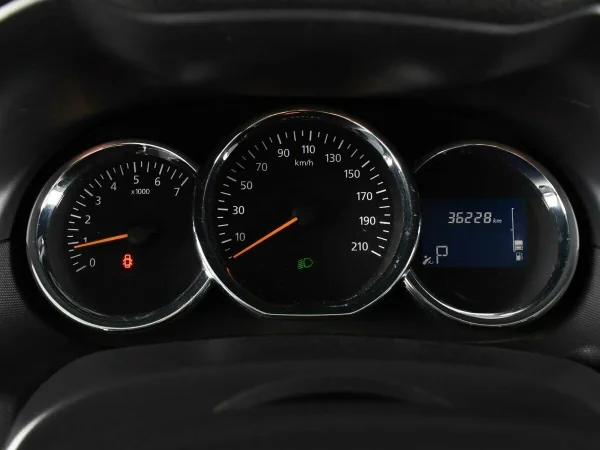 Renault Duster, I Рестайлинг фото №9