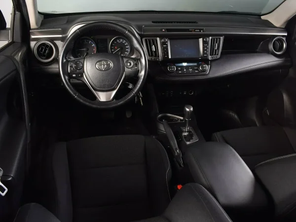 Toyota RAV4, IV (XA40) Рестайлинг фото №6