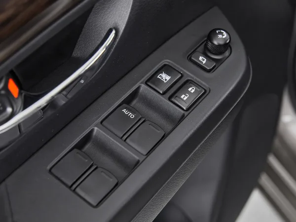 Suzuki Ertiga, I фото №14
