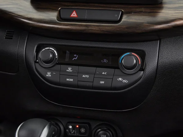 Suzuki Ertiga, I фото №17