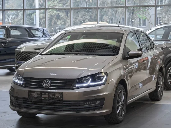 Volkswagen Polo, V Рестайлинг фото №3