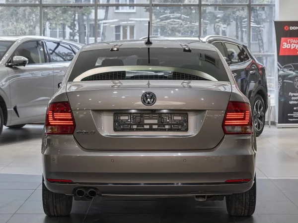Volkswagen Polo, V Рестайлинг фото №5