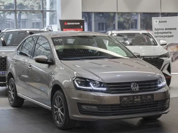 Volkswagen Polo, V Рестайлинг 2019 Highline фото