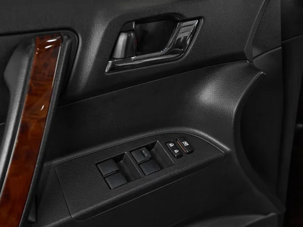 Toyota Highlander, II (XU40) Рестайлинг фото №15
