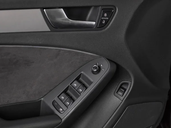 Audi A4, IV (B8) фото №11