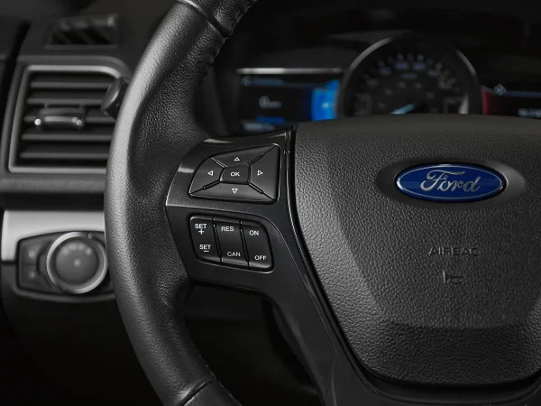 Ford Explorer, V Рестайлинг 2 фото №11