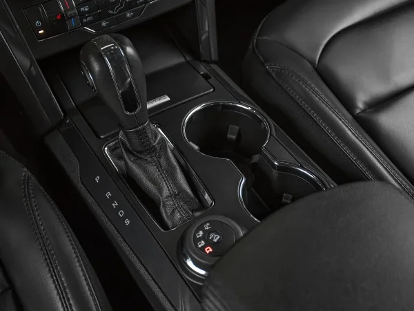 Ford Explorer, V Рестайлинг 2 фото №19