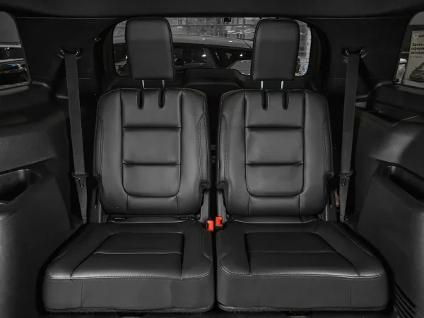 Ford Explorer, V Рестайлинг 2 фото №23
