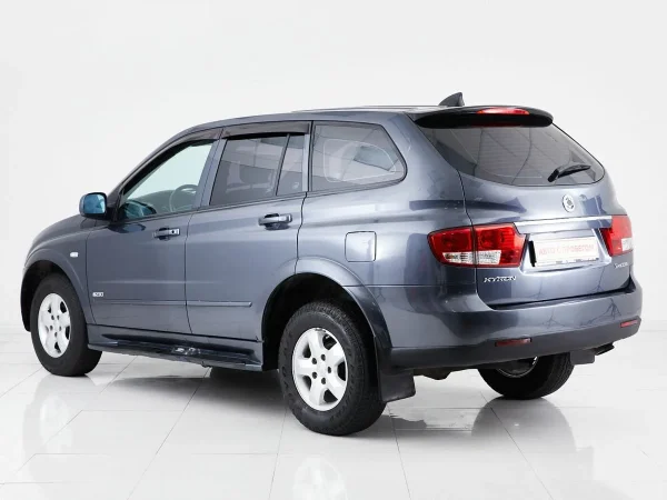 SsangYong Kyron, I Рестайлинг фото №4