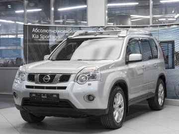 Nissan X-Trail, II Рестайлинг 2011 LE Base фото
