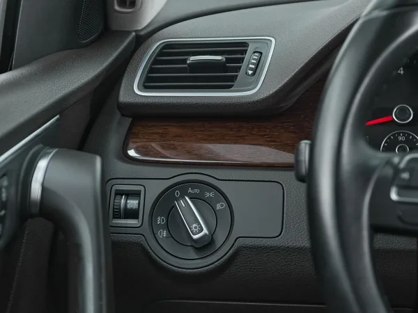 Volkswagen Passat, B7 фото №15