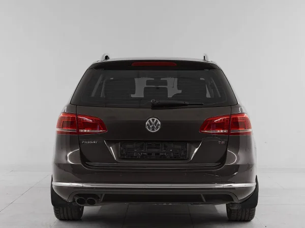 Volkswagen Passat, B7 фото №5