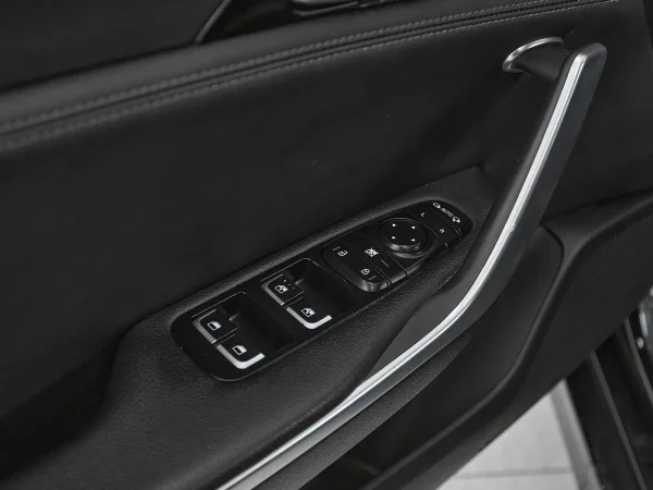 Kia Stinger, I фото №14