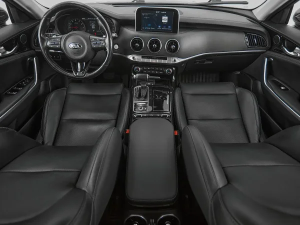 Kia Stinger, I фото №8