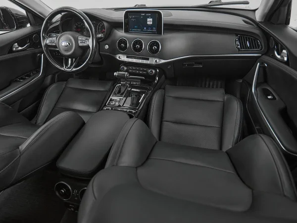 Kia Stinger, I фото №9