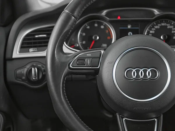 Audi A4, IV (B8) Рестайлинг фото №11