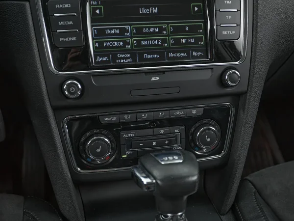 Skoda Superb, II фото №17