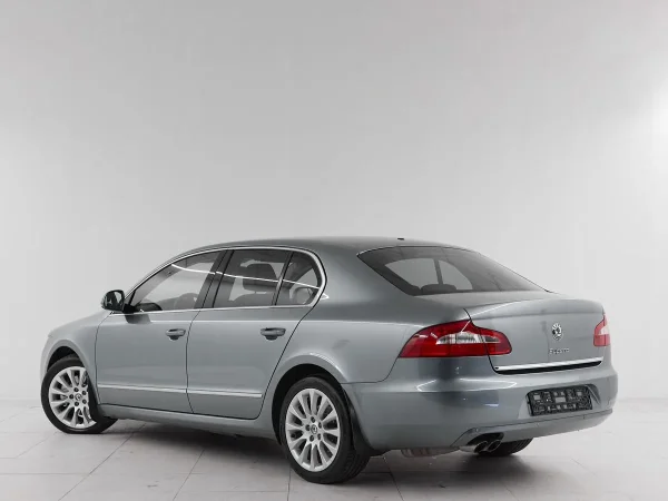 Skoda Superb, II фото №4