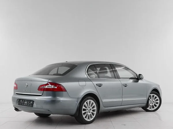 Skoda Superb, II фото №6