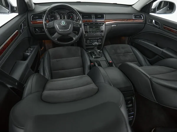 Skoda Superb, II фото №7