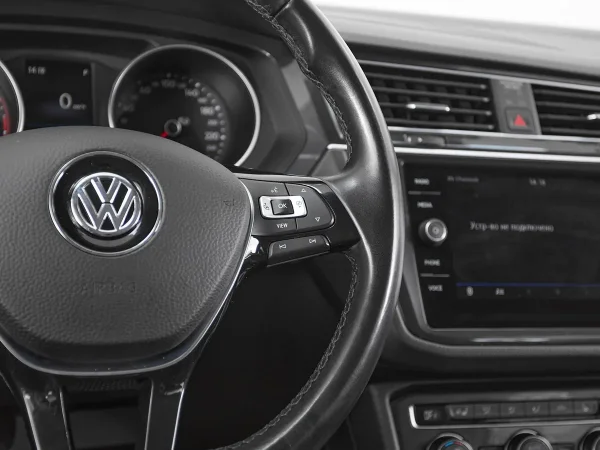 Volkswagen Tiguan, II фото №12