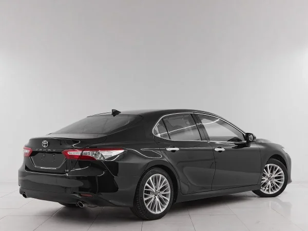 Toyota Camry, VIII (XV70) фото №6