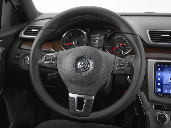 Volkswagen Passat, B7 фото №10