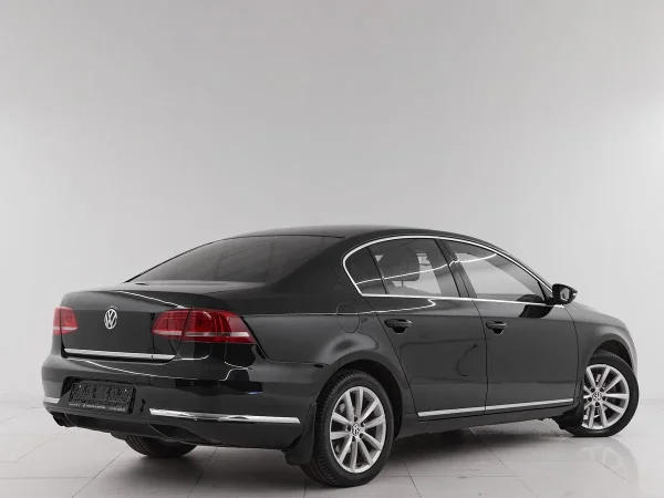 Volkswagen Passat, B7 фото №6