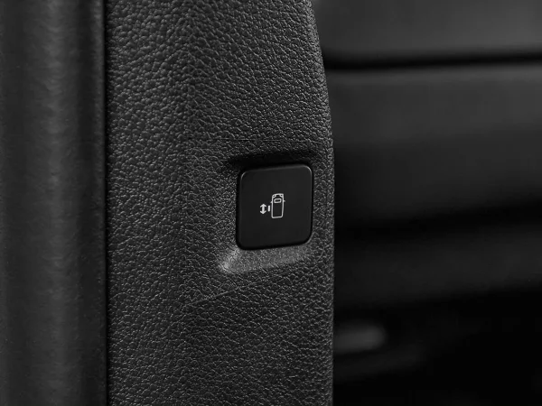 Peugeot Traveller, I Рестайлинг фото №24