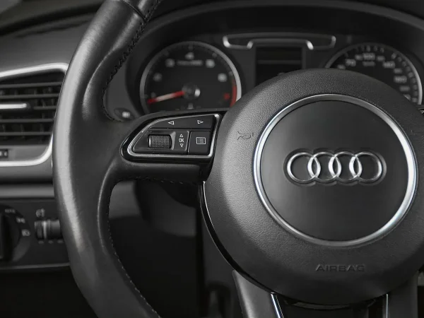 Audi Q3, I (8U) фото №11