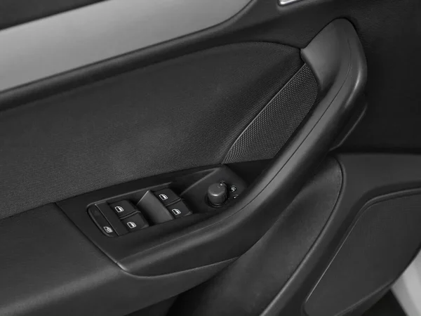 Audi Q3, I (8U) фото №13