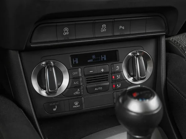 Audi Q3, I (8U) фото №17
