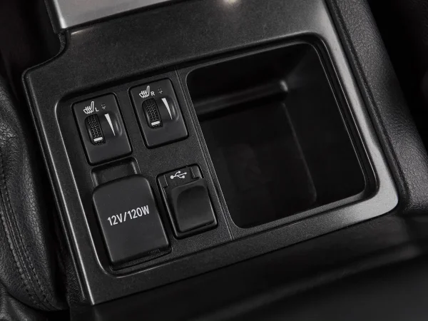 Toyota Land Cruiser Prado, 150 Series Рестайлинг 1 фото №23