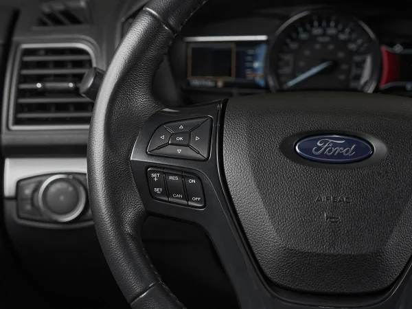 Ford Explorer, V Рестайлинг 2 фото №11