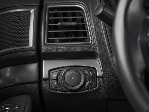 Ford Explorer, V Рестайлинг 2 фото №16
